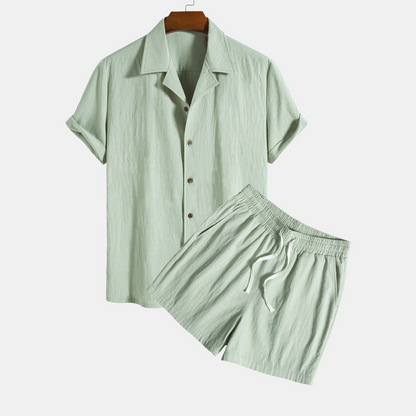 Structured cotton Revere shirt and 5-inch Shorts