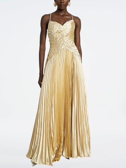 Elegant Luxurious Pleated Evening Gown Dress