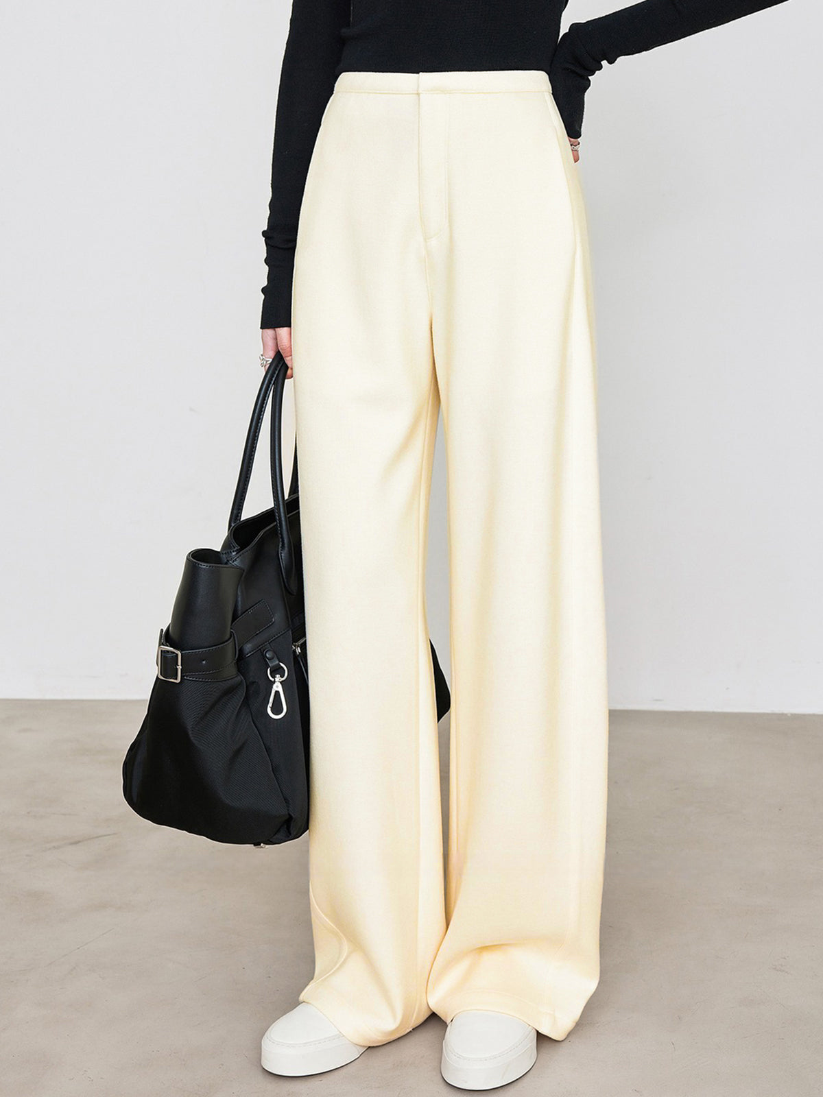 Minimalist Pockets Draped Pants