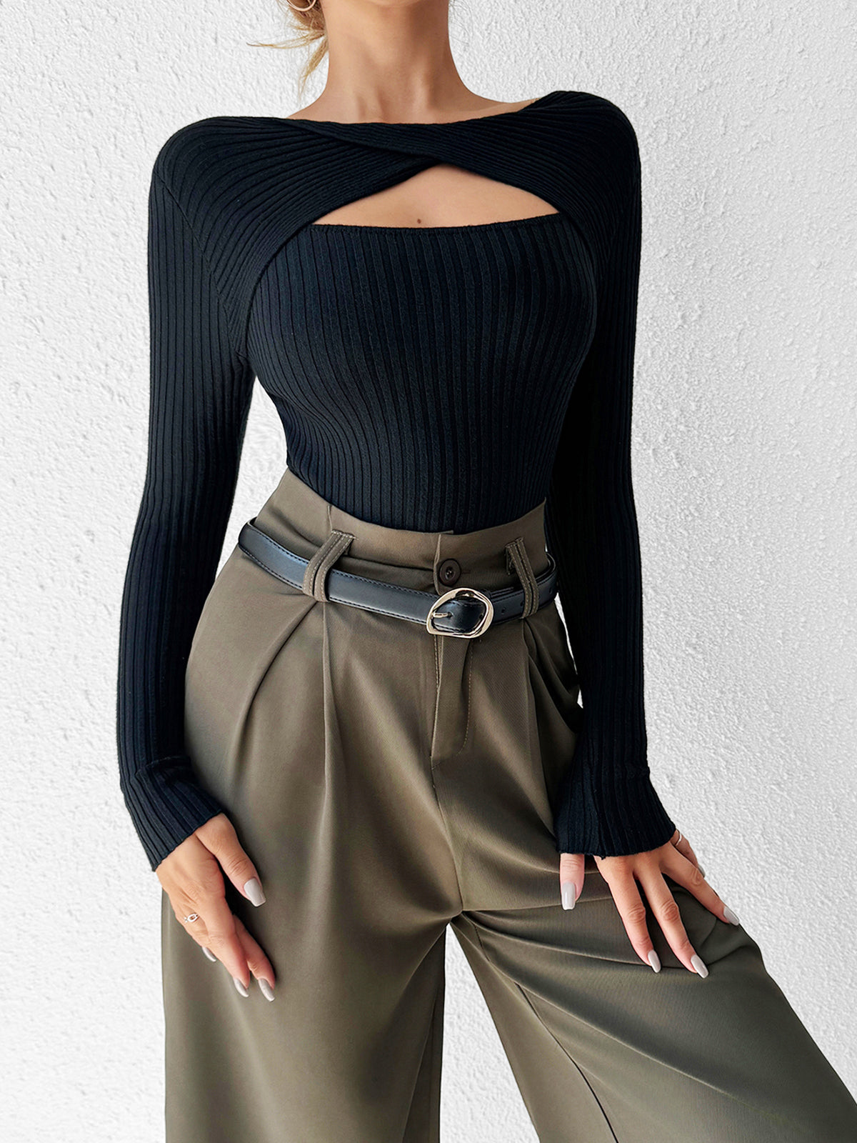 Cutout Skinny Knit Top