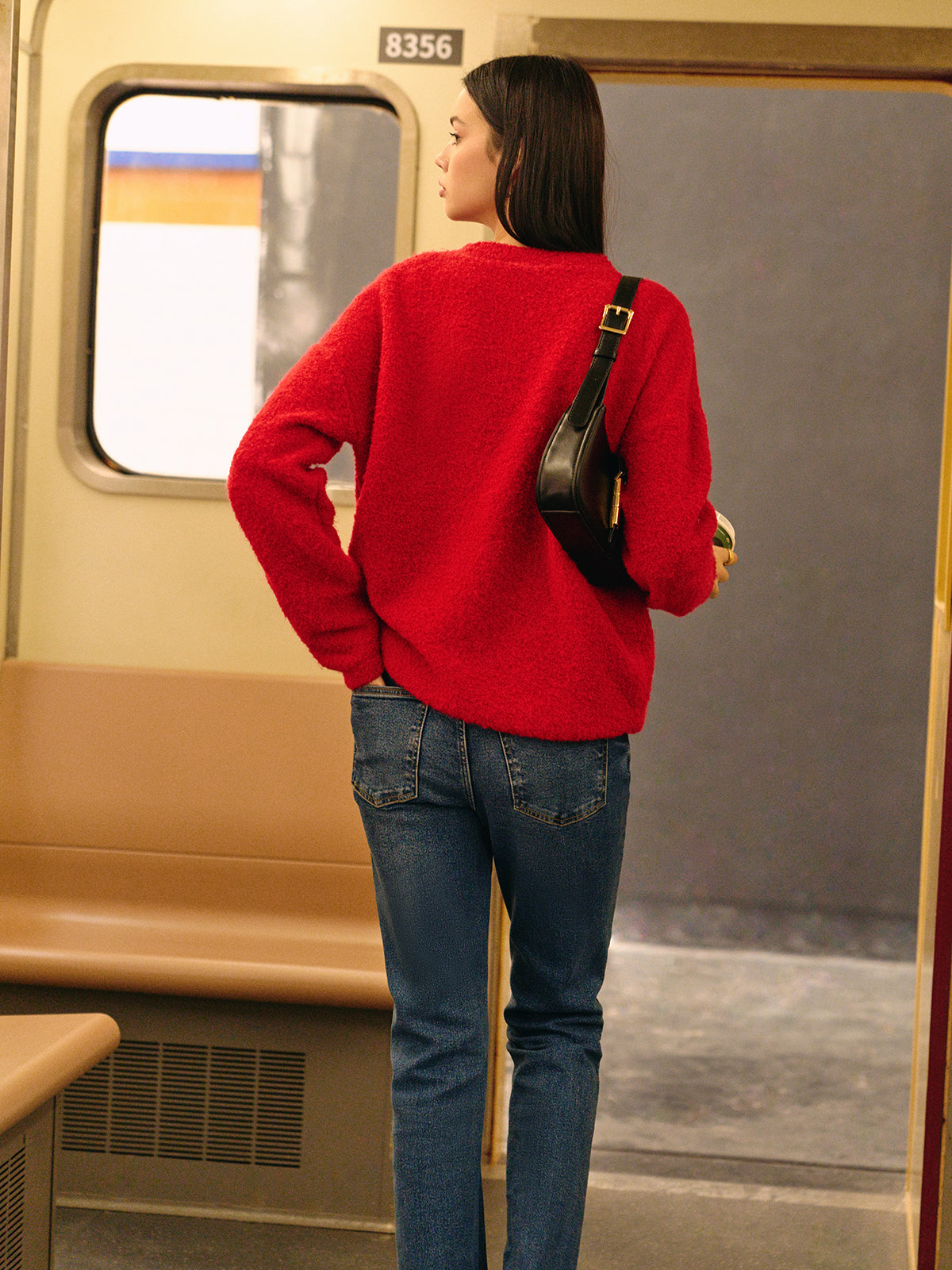 Elegant Wool-Blend Cozy Sweater