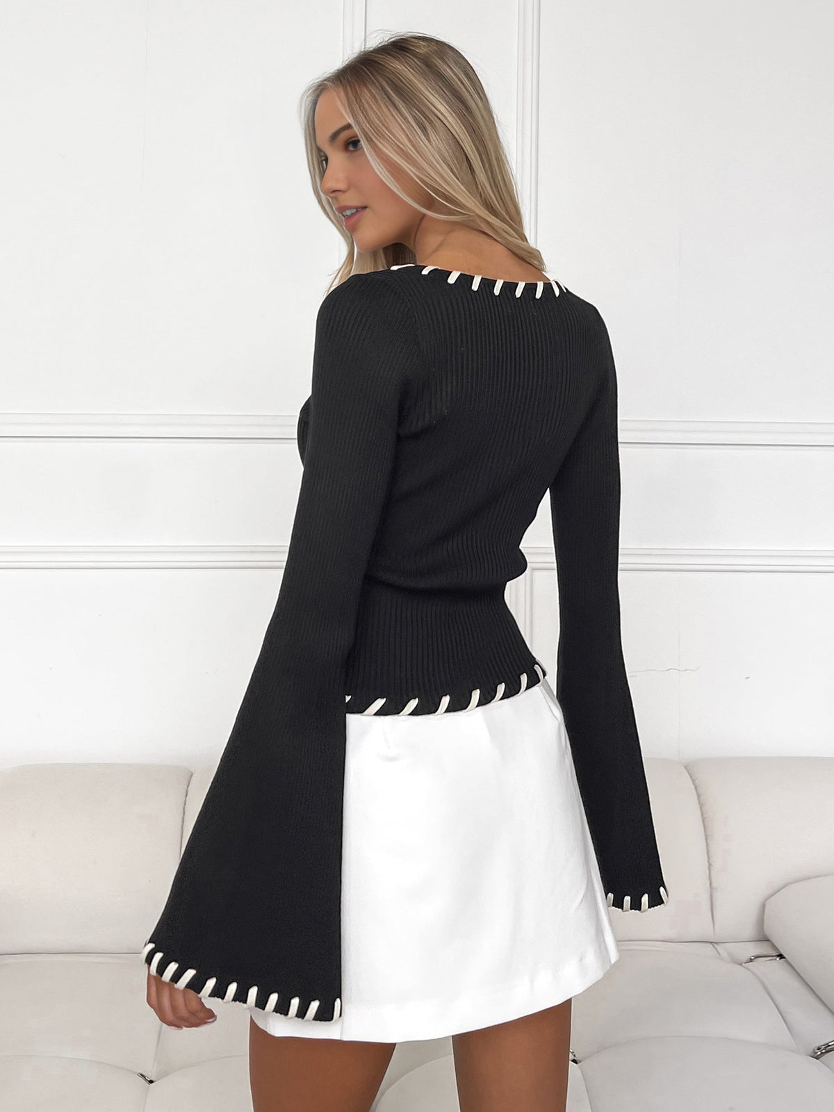 Bell-Sleeve Contrast Trim Knit Top