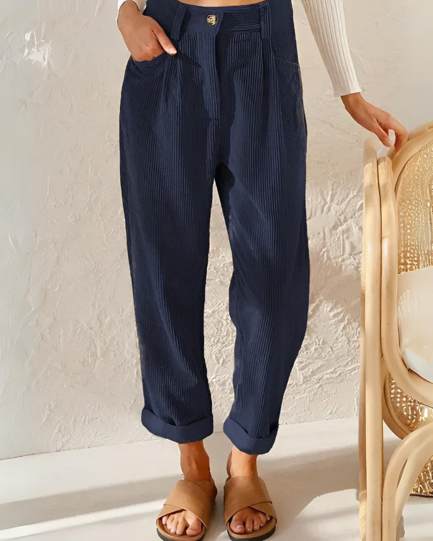 JENA - Stylish corduroy trousers