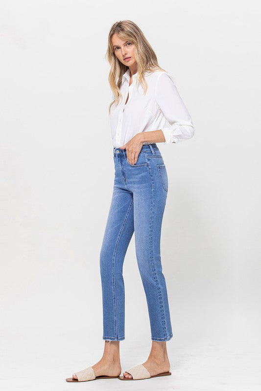 JUNI HIGH RISE STRETCH CROP SLIM JEAN